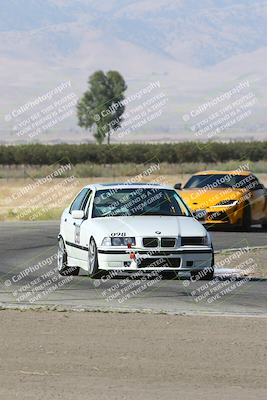 media/Sep-15-2024-Speed Ventures (Sun) [[7a54f7ed2f]]/Yellow Group/Session 1 (Outside Grapevine)/